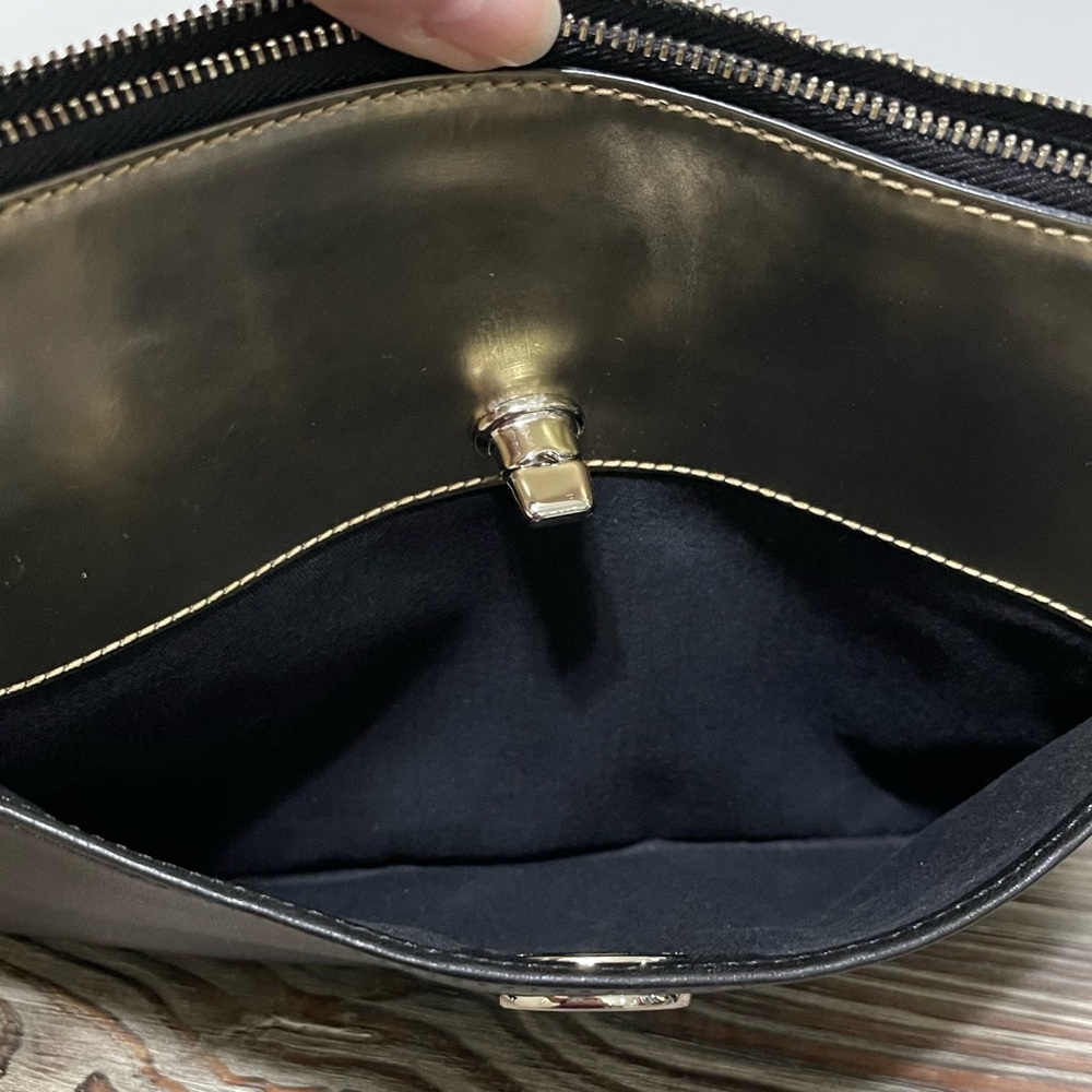 Coach Legacy Turnlock Mirror Gold Metallic Black Leather Crossbody Bag Clutch - Picture 11 of 16